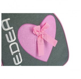 Sweet skate bag-heart with bow decoration